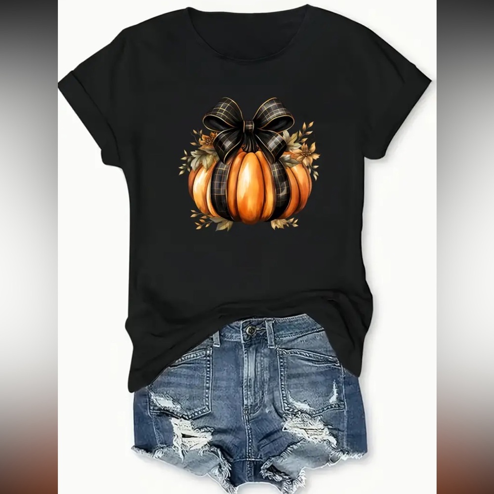 🎃🍂 Stylish Pumpkin Comfort Fit Short Sleeve Tee
